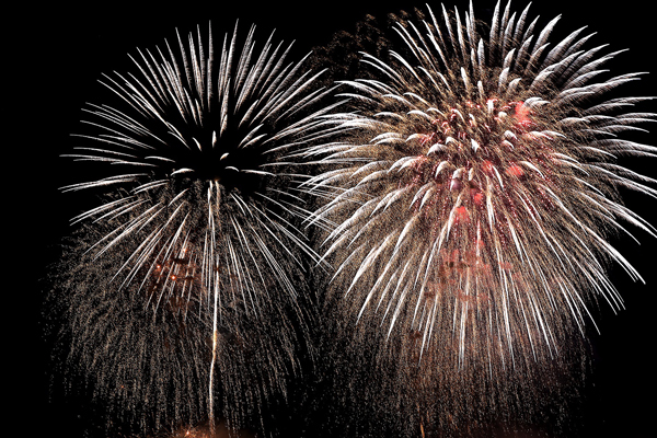 オホーツク花火の祭典は、例年よりも発数と打ち上げ時間を拡大予定